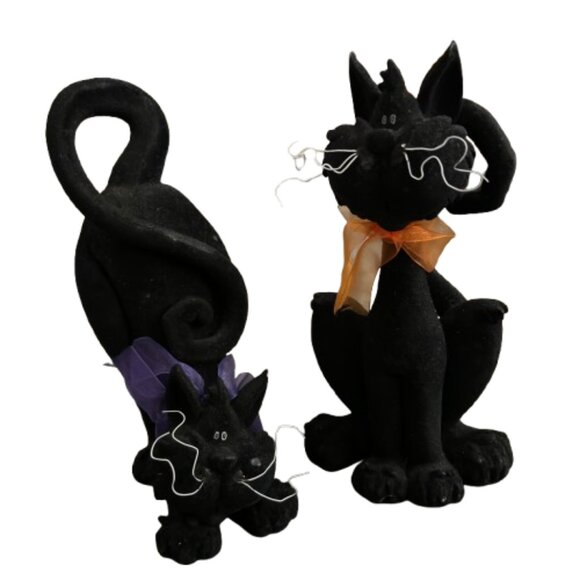 Set 2 Black Flocked Felt Whimsical Halloween Velvet Festive Cats Felines 9" Tall - Picture 1 of 5